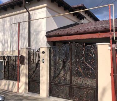 Buzau Maison | Vila Nucului