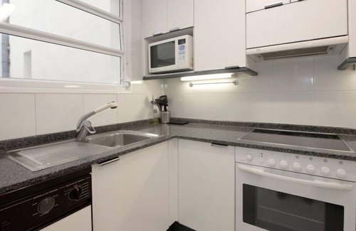 La Vila Olimpica del Poblenou Appartement | Vila Olímpica: Sant Martí - Sardenya by Interhome
