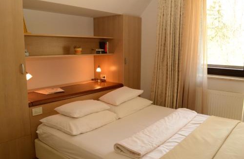 Ukanc Lit Et Petit-Déjeuner | Vila Park B&B - Adults Only