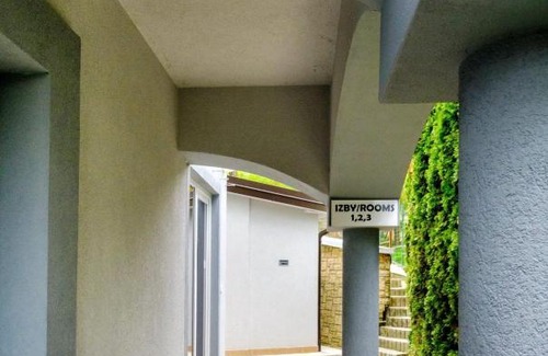 Levice Maison | Vila24 blízko centra Levice
