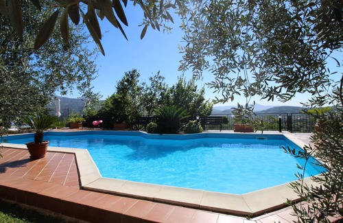 Spigno Saturnia Appartement | Villa Chiaia A with swimming pool