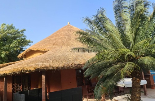 Nianing Villa | Villa à louer à la résidence 1, villa 5 à Nianing
