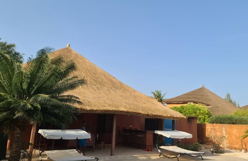 Nianing Villa | Villa à louer à la résidence 1, villa 5 à Nianing