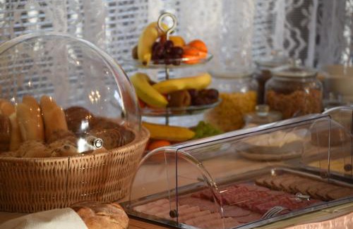 Velke Losiny Maison | Villa Žerotín Penzion Bed & Breakfast