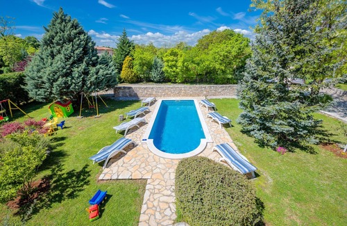 Sveta Nedelja Villa | Villa 1574/16144 (Istria - Nedeščina), 7000m from the beach