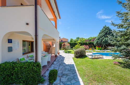 Sveta Nedelja Villa | Villa 1574/16144 (Istria - Nedeščina), 7000m from the beach