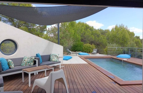 Saint-Jean-de-Cuculles Villa | Villa 220m2 très lumineuse avec piscine privative, plein sud, détente assurée!