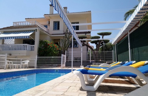 L'Ampolla Villa | VILLA A 200 M DE LA PLAGE + 5 CHAMBRES CLIMATISÉE + PISCINE PRIVÉE et CLÔTURÉE
