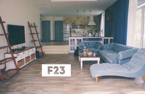 Ngoc Thanh Maison | Villa 3 phòng ngủ với bể bơi & vườn riêng