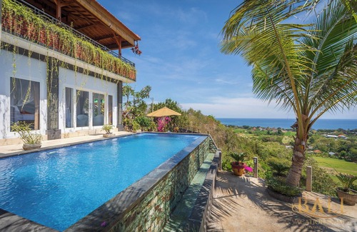 Temukus Villa | Villa(3BR) in the Sing Sing hills! Free Breakfast!