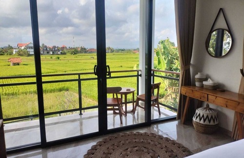 Mambal Villa | Villa 4BDR vue rizière au sud d'Ubud. Piscine + baignoire extérieure.