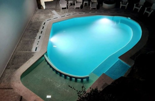 Club Deportivo Maison | Villa 5 minutes from the sea with parking (Love)