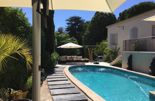 Nord Villa | Villa 6 personnes , piscine 5x10 , à Aix en Provence, à 2 km du centre ville