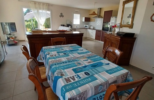Treffiagat Maison | Villa 900m from the sea single storey house
