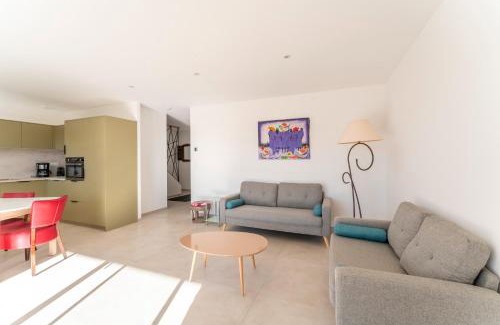 Saint-Genies-de-Malgoires Maison | Villa avec piscine extérieur