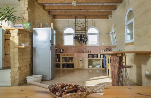 Sde Boker Villa | Villa Adama - Villa en terre battue fabriquée à la main dans le désert de Zin