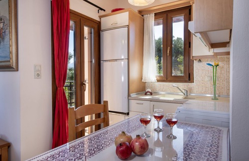 Asteri Villa | Villa Afroditi- Passer les vacances dans la nature crétoise!