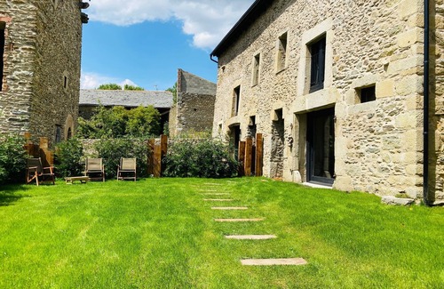 Age Villa | Villa Age avec cheminée