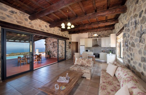 Livadia Villa | Keramoti Villas Villa Aglaia - Luxe abordable - Intimité et hospitalité