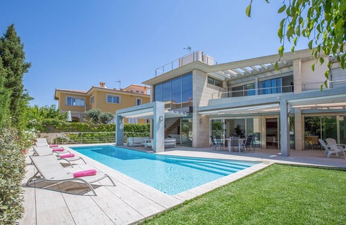 Son Veri Nou Villa | VILLA AGUSMAR - Modern beach house with small gym, leisure area, private pool and partial
