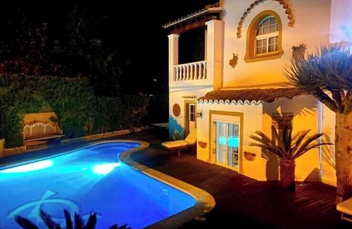 Santa Eulalia del Rio Villa | Villa 'Alba' avec piscine privée, Wi-Fi et climatisation