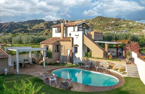 Mitogio Villa | Villa Alcantara di Charme