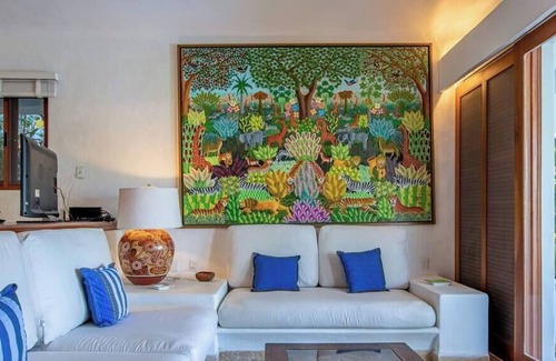 Playa Guitarron Maison | Villa Alejandra: Majestic house with private beach