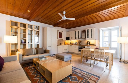 Hydra Maison | Villa Alethea Retreat