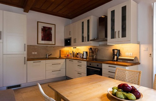 Hydra Maison | Villa Alethea Retreat