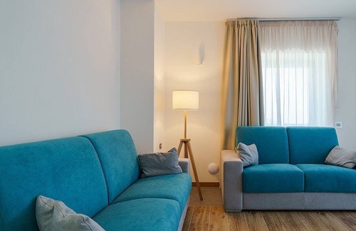 Serramezzana Maison | Villa Alfea C, fully refundable with voucher*: A welcoming apartment situated in a secluded location surrounded by meadows and by green hills, with Free WI-FI.