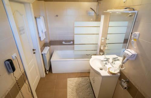 Suceava Maison | Villa Alice