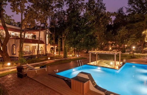 Jawhar Villa | Villa Alora, Palghar by Ebony Stays | Private 6 BHK with Pool & Garden