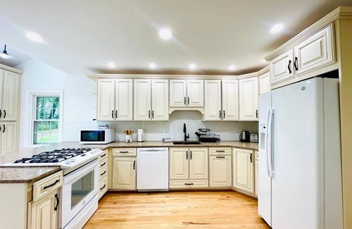 Bloomfield Hills Maison | Villa Amis, a modern take on a historic gem