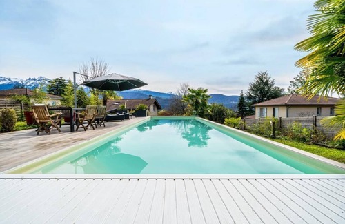 Corenc Appartement | Villa Amot | Piscine, jacuzzi, terrasse vu montagne