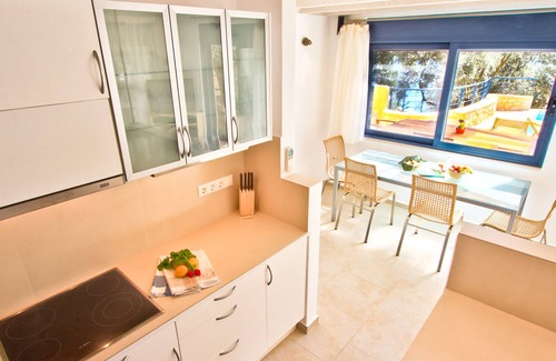 Sivota Villa | Villa Amoudia - Luxueuse villa directement sur la plage avec piscine privée
