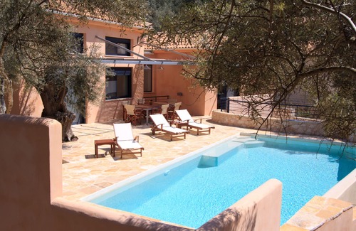 Sivota Villa | Villa Amoudia - Luxueuse villa directement sur la plage avec piscine privée