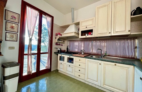 Montefiridolfi Villa | Villa Andrei, un bain relaxant dans la campagne toscane