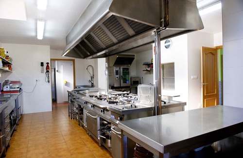 Mondariz Maison | VILLA ANDURIÑA, exclusive house with heated pool