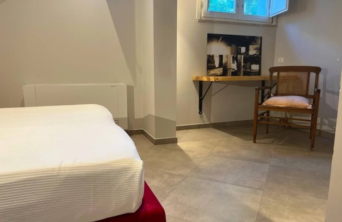 Casa Santa Appartement | Villa Angelina, La stalla: two bedrooms & two bathrooms apartment