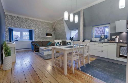 Burg auf Fehmarn Appartement | "Villa Anker" 1 Etage - rechts