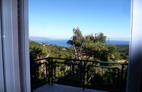 Anthousa Villa | villa anthousa avec une excellente vue