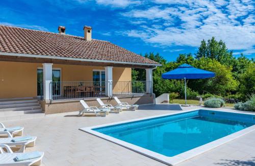 Municipality of Zminj Maison | Villa Antonia, a beautiful pool villa in a large 1900 sqm garden
