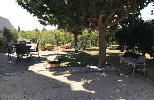 Drepano Villa | Villa apartment with private garden near the beach