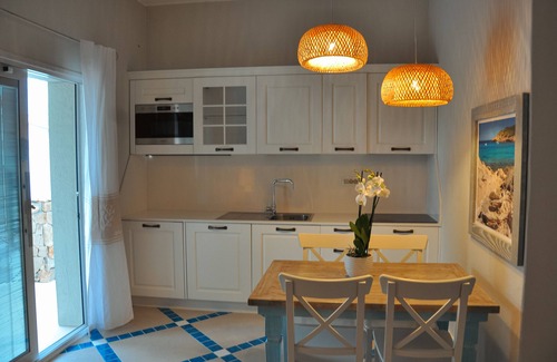 Porto Pino Appartement | Villa Aquamarina Pintadera Blue