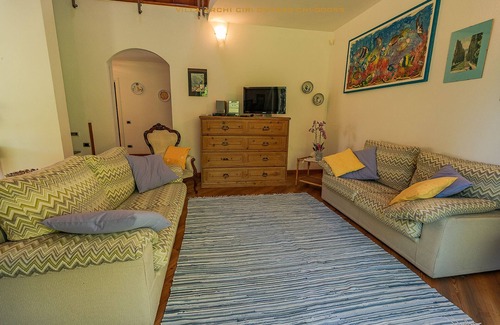 Colico Piano Villa | Villa Archi avec vue sur le lac, jardin, terrasse, balcon et Wifi.