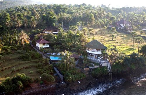 Tumbu Village Hôtel | Villa Arjuna