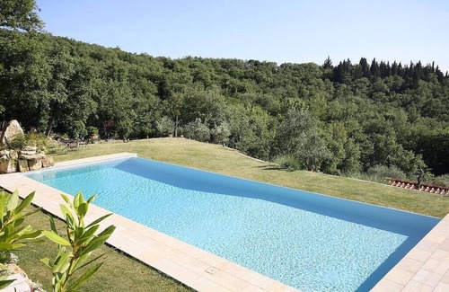 Castellina in Chianti Maison | Villa Arnica B: Un charmant cottage entouré de vignes et d'oliveraies.