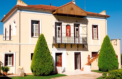 Ilida Villa | Villa de luxe et élégante dans un grand terrain paysager (Ε.Σ.Λ 0415Κ91000447901)
