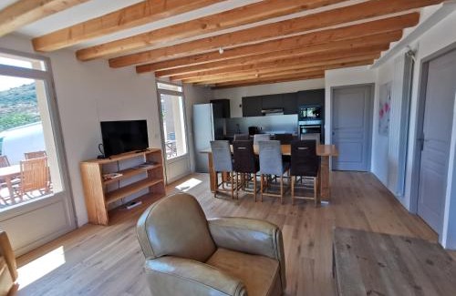 Octon Maison | Villa au lac du Salagou - 10 pers