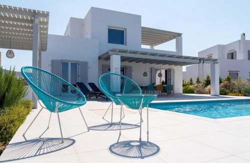 Kastraki Villa | Villa Aura - Beachfront Villa with private pool